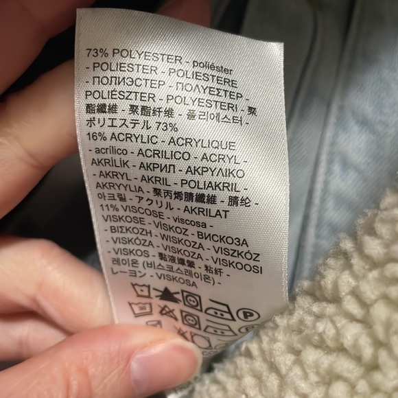 NWT Levi’s Reversible Faux Sherpa Coat SZ M - Picture 12 of 12